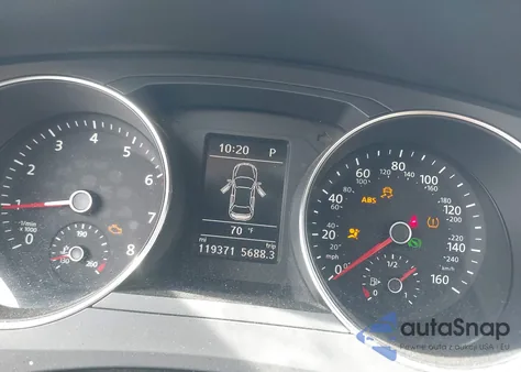 2017 Volkswagen Jetta 1.4T Se z USA, uszkodzony, nr VIN 3VWDB7AJ3HM310645